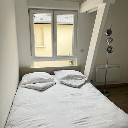 Ecu : Superbe Appartement Avec Exterieur Reims Esterno foto